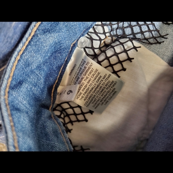 Shorts - Picture 2 of 2